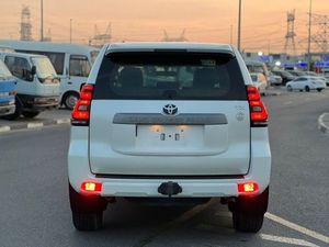 Nuevo/Usado Toyota Prado TX 2023 2.7L V4-Gasolina- Tracción en las Cuatro Ruedas 4x4 Transmisión Automática - Product Image 6