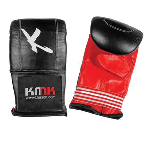 Gants de boxe professionnels personnalisés usine OEM temps couleur EVA PU cuir rouge noir dentelle-gants de boxe professionnels en cuir PU - Product Image 1