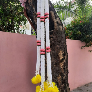 พวงมาลัยออกแบบทำด้วยมือวัสดุดอกไม้สีขาว mogra กับดอกไม้มาลัยดอกไม้สีขาวและสีเหลืองสำหรับงานแต่งงาน - Product Image 1