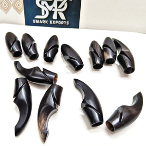 Fait à la main en corne de buffle Longbow Nocks Strong Archery Bow Tip Protectors Traditional Horn Fittings for Self Bow and Longbows - Product Image 1