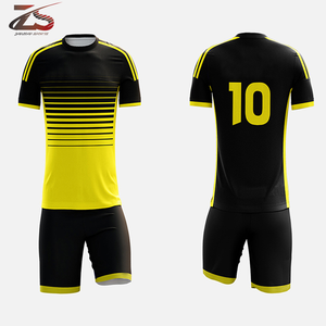 2025 uniforme de football personnalisé chaud 100% maillot de football de qualité supérieure uniforme de football personnalisé fabriqué au Pakistan - Product Image 4