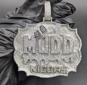 Colgante Clásico de Lujo Iced Out de Plata 925 con Diamantes de Moissanita VVS Brillantes, Estilo Hip Hop, para Uso Unisex - Product Image 1