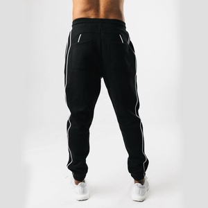 Vente en gros Logo personnalisé pour hommes, passepoil avec empiècement, jogging en éponge française, fabricant de pantalons de survêtement, pantalons pour hommes - Product Image 6