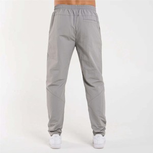 Pantalon cargo léger pour homme de qualité supérieure avec technologie de séchage rapide et poches sécurisées pour les aventures en plein air - Product Image 4