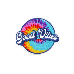 Nouveau design élégant en vrac en gros patchs brodés personnalisés Badges de qualité supérieure coudre fer à repasser sur badges de broderie pour vêtements - Product Image 4