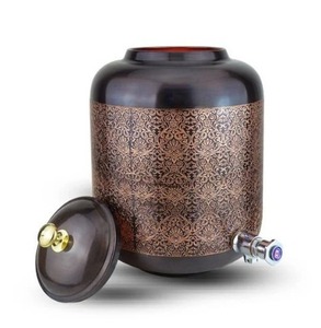 Heritage Copper Matka Antique Gravure 5 LTR Réutilisable Écologique Applicable Vintage Gravé Cuivre Matka pour les Festivals D'affaires - Product Image 1