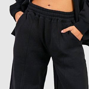 Survêtement zippé pour femmes en gros Logo personnalisé Usine de tenues de fitness de haute qualité pour femmes pour l'automne et l'hiver - Product Image 5