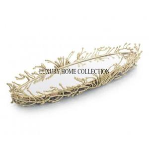 Bandeja de espejo de vidrio de metal decorativo de inspiración lujosa con bordes encantadores para una decoración elegante del hogar e ideas de centro de mesa de boda - Product Image 1