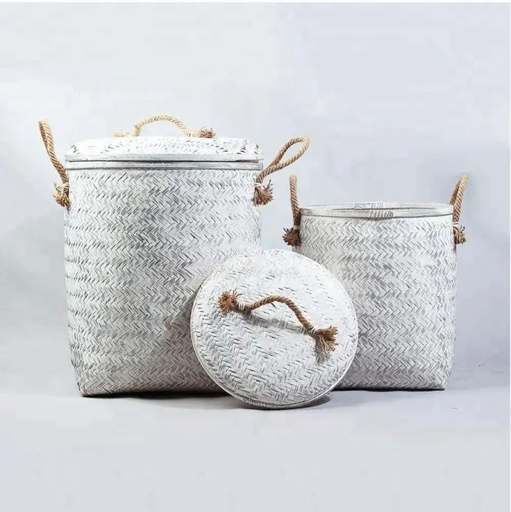 Wholesale Cheap Hand-woven Bamboo Baskets, colorful design, convenient, multi-functional, suitable for decoration, storage