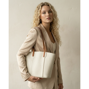 Borsa a Spalla Strutturata in Vera Pelle Dollaro per Donna, Made in Italy - Art. 26053bis" - Product Image 2