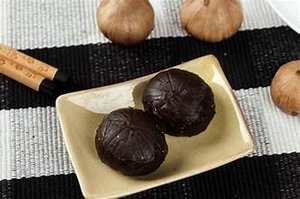 Ail noir à base de plantes gousses entières soigneusement vieillies pour soutenir la santé immunitaire avec une étiquette propre Ingrédients naturels purs - Product Image 6