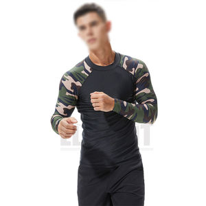 Los hombres usan protectores contra sarpullidos tela de compresión ligera OEM en blanco precio competitivo buena calidad superior sublimación impresa - Product Image 6