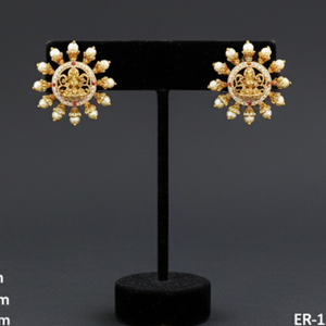 ต่างหูเจ้าสาวที่ประณีตสำหรับผู้หญิงเครื่องประดับอินเดียแบบดั้งเดิมและสง่างามเหมาะสำหรับโอกาสพิเศษ - Product Image 4