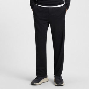 Survêtement personnalisé pour hommes avec logo personnalisé, prix avantageux pour les acheteurs en gros, service OEM, design à manches longues pour l'hiver - Product Image 4