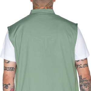 เสื้อกั๊กช่างตัดผมขายดีที่สุด เนื้อผ้านุ่มลื่น ใช้ในร้านเสริมสวย สวมใส่สบาย กระชับพอดีตัว เสื้อกั๊กช่างตัดผมแบบยาว - Product Image 6