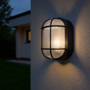 Lampe murale extérieure Hublot IP44 E27 avec grille noire 220x120x65 au design ovale - Product Image 3