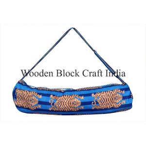 Sac de yoga élégant imprimé tigre, sac de sport moderne unisexe en tissu de coton avec fermeture éclair et sangle réglable pour l'extérieur - Product Image 6