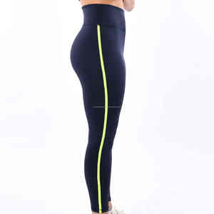 Leggings de fitness pour femmes personnalisés 100% coton fabriqués en usine les plus vendus pour les femmes personnalisés votre propre sublimation - Product Image 5