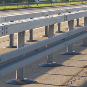 <span class=keywords><strong>Super</strong></span> Rail Eco B Profilo Guardrail: Soluzione Ecologica Zincata a Caldo per la Gestione del Traffico e la Sicurezza Stradale - Product Image 2