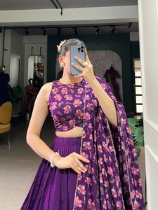 ชุดเดรสผ้าไหมพิมพ์ลาย A-Line Lehenga choli คอลเลกชั่นแต่งงานคลาสสิกคอลเลกชั่นหวานใจสำหรับมหาวิหาร/เชื้อพระวงศ์ - Product Image 4