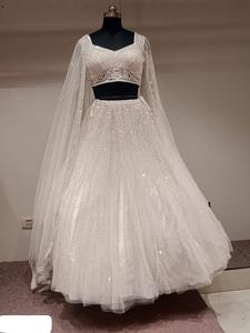 Robe Georgette brodée à la mode pour femmes adaptée aux fiançailles occasions traditionnelles et aux célébrations de mariage - Product Image 6