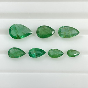 Meilleur prix pour des émeraudes naturelles zambiennes de qualité supérieure, forme poire, couleur vert moyen, pierres précieuses en vrac pour la fabrication de bijoux - Product Image 2