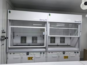 Capela de Exaustão de Fumos Químicos Industriais - Extrator de Fumos Personalizado para Laboratório, Capela de Exaustão para Sala Limpa para Escola, Hospital, Laboratório e Farmácia - Product Image 4