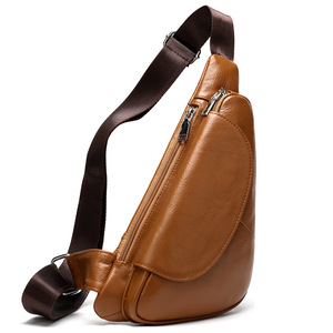 Sac à dos de poitrine triangulaire personnalisé pour homme, sac à bandoulière en cuir PU, sacoche de course à une sangle, vente en gros OEM ODM - Product Image 6