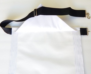 Factory Wholesale Customized Plain Leather Lambskin Lightweight Square Shape Freemason Masonic <b>White</b> Receptionist <b>Aprons</b> - Product Image 2