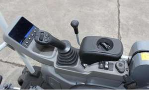 Miniexcavadora Takeuchi TB20e 2023 de 1.9T, Cero Emisiones, Bajo Nivel de Ruido, Motor Laidong, Orugas Móviles, Incluye Bomba de Motor y Caja de Cambios - Product Image 6