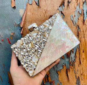 Wholesale Price Resin Precious Stone Women's Portable Handbag Clutch Purse with Pearl Decoration for Office Party Events - Product Image 4