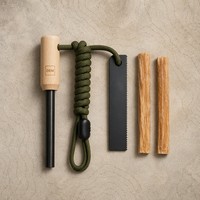 Kit de démarrage professionnel pour le feu avec 2 cordons en paracorde vert et en bois gras - Ensemble de silex et d'acier de survie d'urgence dans une boîte métallique