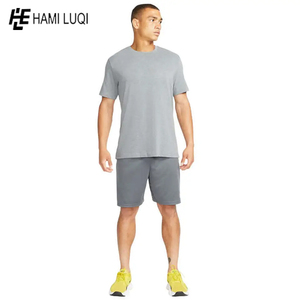 Pantalones cortos deportivos informales de calle alta para hombre, cómodos, holgados, de malla de poliéster, ropa de entrenamiento, pantalones cortos de playa personalizados al por mayor con bolsillos - Product Image 5