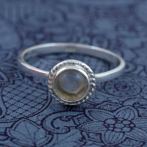 แหวนเงินแท้ 925 ประดับพลอยซิทรินธรรมชาติ งานแฮนด์เมด สำหรับผู้หญิง เหมาะสำหรับงานแต่งงาน งานปาร์ตี้ และเป็นของขวัญคริสต์มาส จำหน่ายจำนวนมาก - Product Image 3