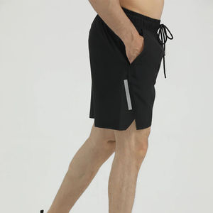 Short de fitness pour homme personnalisé prix d'usine short de gym respirant et à séchage rapide pour la course et l'exercice fabriqué au Pakistan - Product Image 5