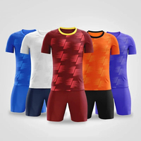 Nuevo uniforme de fútbol personalizado de alta calidad para hombres, ropa deportiva transpirable 100%, uniforme de fútbol personalizado, camiseta y pantalones cortos