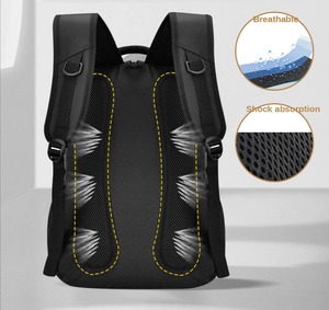 Mochila de viaje impermeable para hombre al por mayor puerto de carga USB luz nocturna reflectante mochila para portátil de 17 pulgadas - Product Image 4