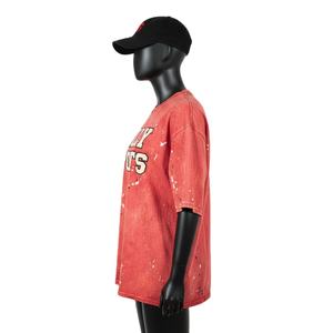 Chemise pour femme en jersey de coton premium délavé à l'acide, 200 GSM, douce, ton rouge délavé, coupe oversize, logo imprimé personnalisé, respirante - Product Image 3