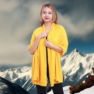 Écharpe en tricot de pashmina d'hiver en cachemire léger de créateur du Népal châle en laine imprimée personnalisée surdimensionnée de luxe pour adultes - Product Image 3