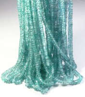 Magnifiques perles d'apatite bleu ciel, facettées, en forme de briolette et de rondelle, couleur naturelle, brin de 16 pouces, pierres précieuses brésiliennes de haute qualité, en vrac