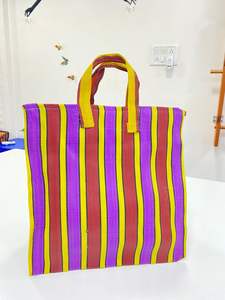 Sac de courses en PP recyclé, écologique, réutilisable, motifs rayés, tailles et couleurs personnalisables, certifié REACH, 120-250 GSM - Product Image 3