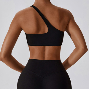 Soutien-gorge de sport à une épaule pour femmes de haute performance confortable et élégant avec rembourrage de logo avant à soutien élevé Design respirant - Product Image 4