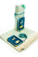 Coffret cadeau musulman Tapis de prière Tasbih Boîte cadeau islamique transparente pour le Ramadan Cadeaux de mariage et souvenirs musulmans Couverture de Coran