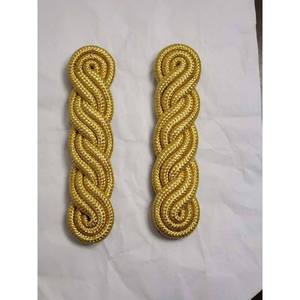 โรงงานผลิตอีพาลเล็ตต์เครื่องแบบพิธีการแบบหนาประดับพู่สีเงินคุณภาพสูงสำหรับเสื้อแจ็คเก็ตและเสื้อคลุมพิธีการ ขายส่งแบบ OEM - Product Image 6