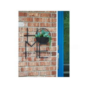 Maceta decorativa montada en la pared hecha a mano diseño de palabra para el hogar última llegada maceta decorativa para balcón para colgar suministros - Product Image 1