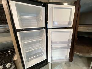 Usado 2021 F-o-r-e-s-t R-i-v-e-r A-u-r-o-r-a 26B-H-S - Product Image 6