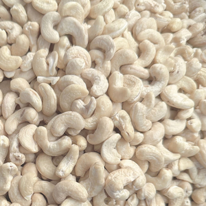 Noix de cajou de qualité supérieure W240 Santigo Vietnam Noix de cajou biologiques en gros exportées vers l'Asie, l'UE, le Moyen-Orient - Product Image 1