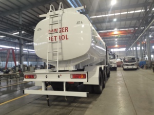 Nuevo 340HP <span class=keywords><strong>Mercedes</strong></span> BEIBEN camión <span class=keywords><strong>cisterna</strong></span> automático 6X4 rueda motriz motor diésel para helicóptero avión repostaje aceite almacenamiento de combustible - Product Image 6