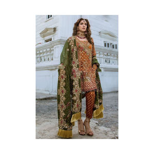 Ropa de mujer sin costuras Salwar Kameez/trajes de césped paquistaníes/producto de trajes de césped para mujeres a la venta - Product Image 1