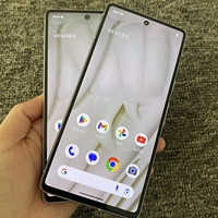 Vente en gros de smartphones 5G blancs avec double appareil photo, écran OLED 6,1 pouces, Android 14.0, processeur Octa Core, capteur d'empreintes digitales, 128 Go, version française